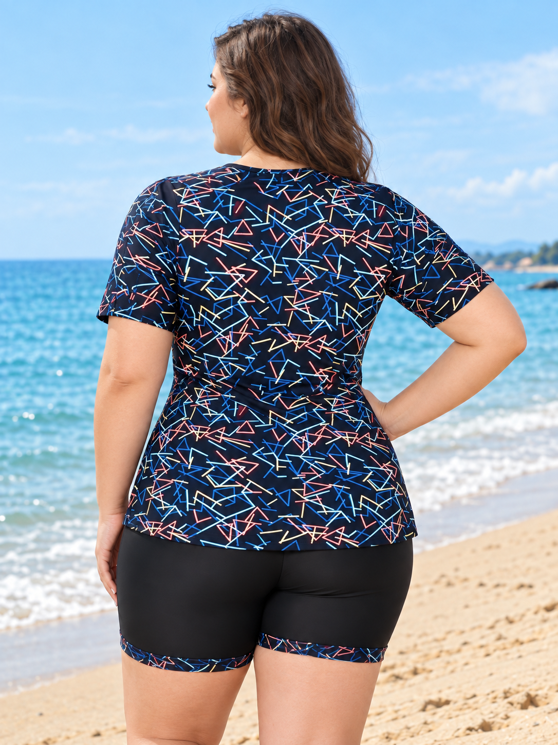 Plus Size Geometric Short Sleeve Tankini with Boyleg Shorts